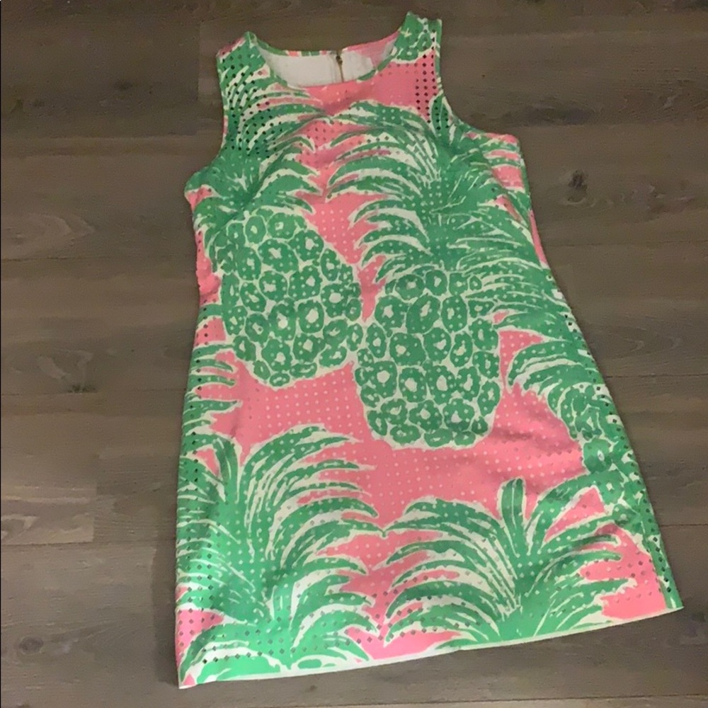 Lilly Pulitzer pineapple dress size large